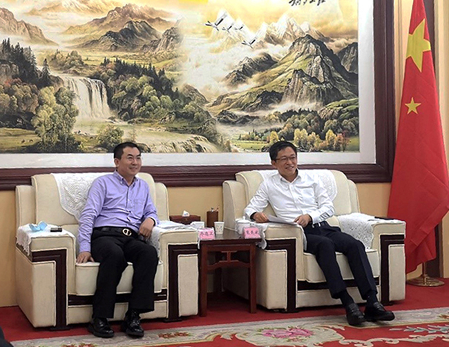 3133cc拉斯维加斯总裁乔德卫造访朔州市长熊燕斌